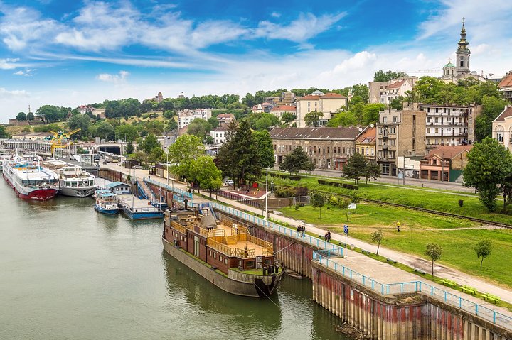 Private Transfer from Kragujevac to Belgrade Airport